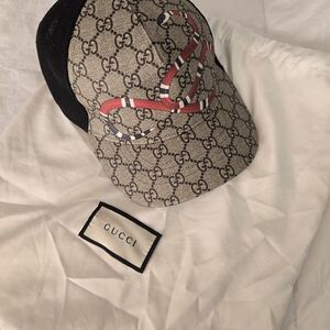 Gucci Black Cap with Red Snake